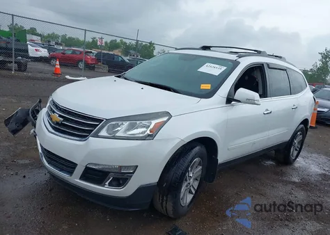 2017 Chevrolet Traverse 2Lt z USA, uszkodzony, nr VIN 1GNKRHKD2HJ275931